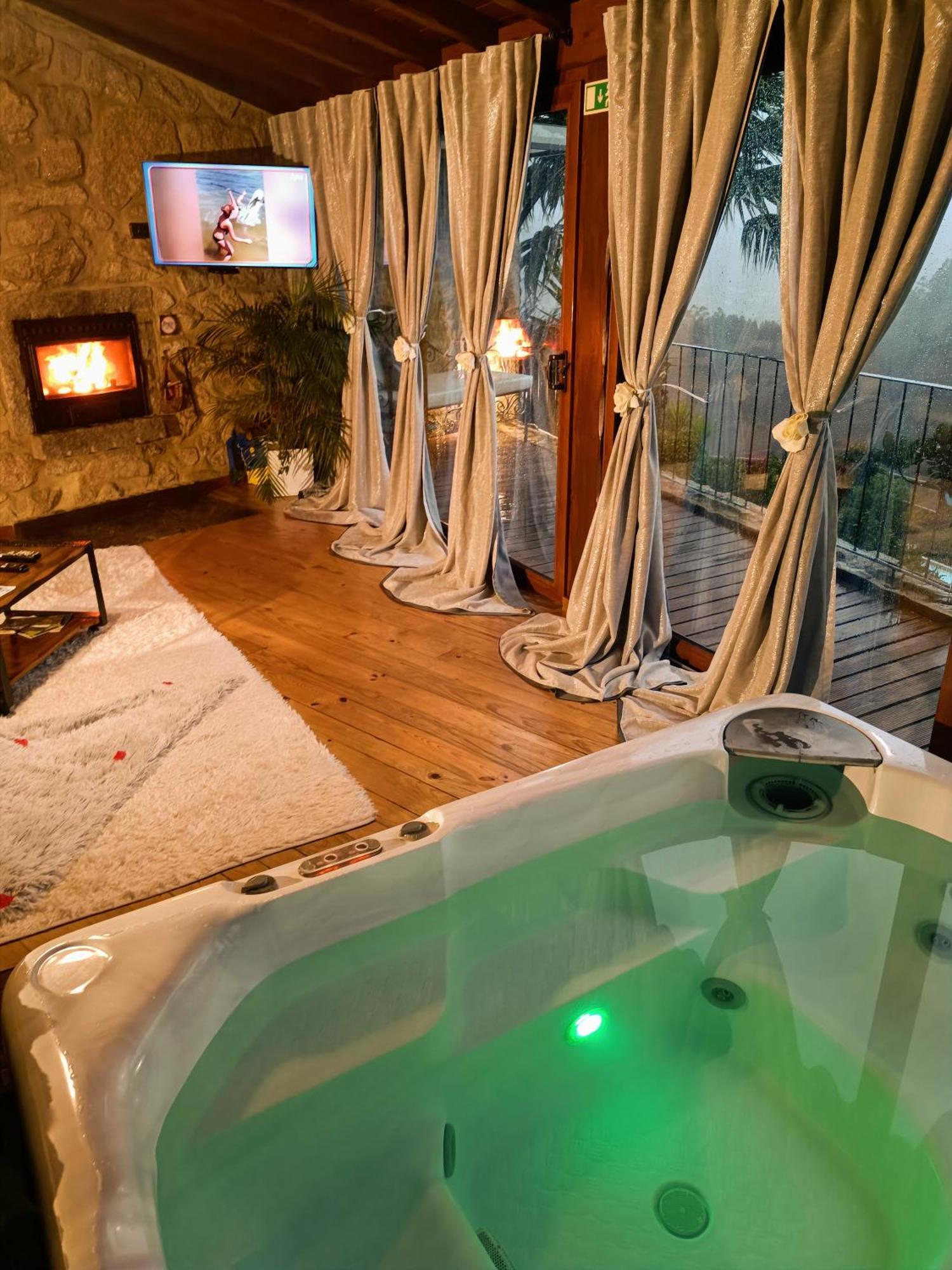 Casa Favo De Mel - Jacuzzi Privado & Lareira - Piscina 호텔 아르코스 데 발데베즈 외부 사진