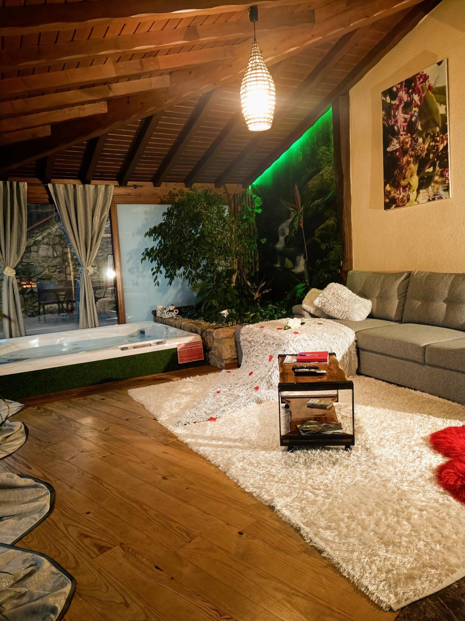 Casa Favo De Mel - Jacuzzi Privado & Lareira - Piscina 호텔 아르코스 데 발데베즈 외부 사진