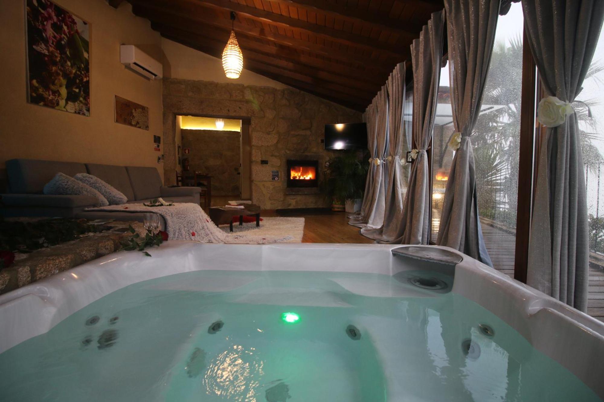 Casa Favo De Mel - Jacuzzi Privado & Lareira - Piscina 호텔 아르코스 데 발데베즈 외부 사진